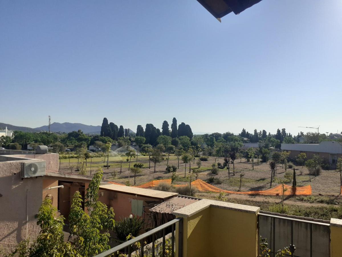Appartamento A Pula In Zona Residenziale Εξωτερικό φωτογραφία